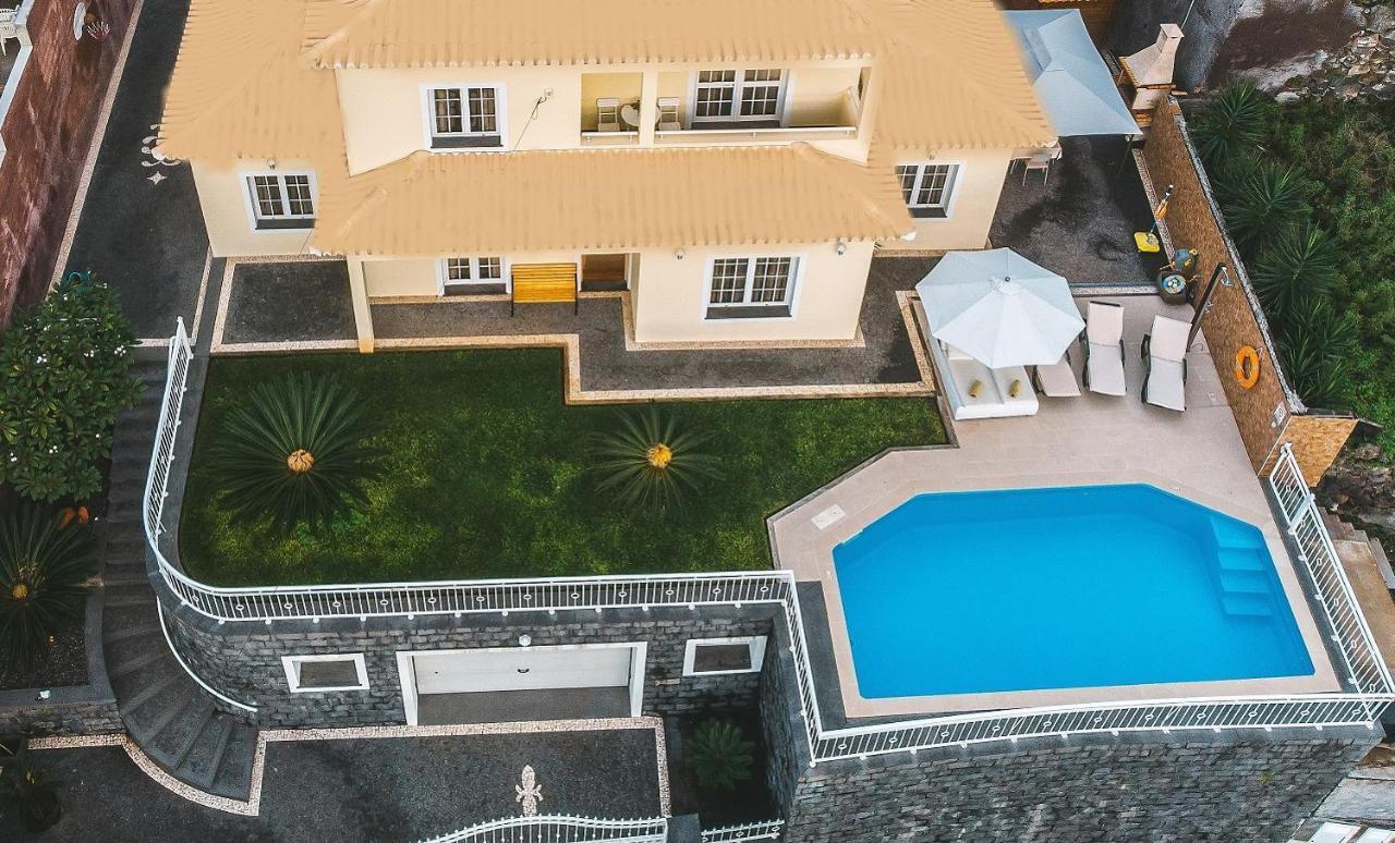 Villa Quinze - Luxurious 3 Bedroom Villa With Private Pool And Games Room & Amazing Views بونتا ديلغادا المظهر الخارجي الصورة